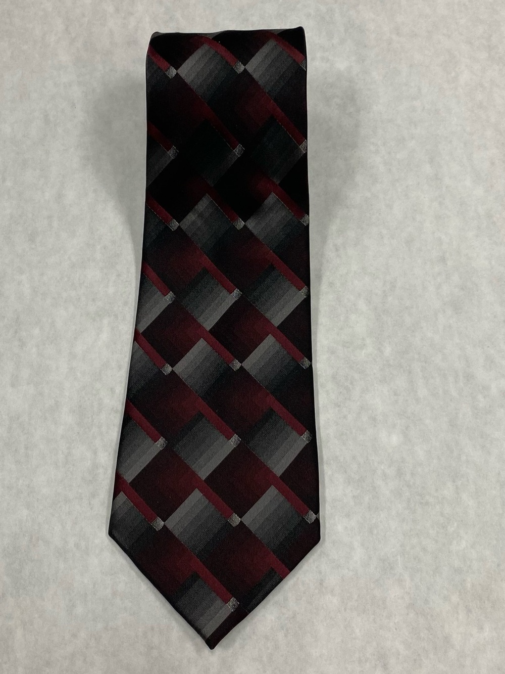 Stafford Executive Power Tie Geometric Black Gray Red 100% Silk